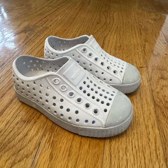 Native Shoes Other - Toddler Boys Natives